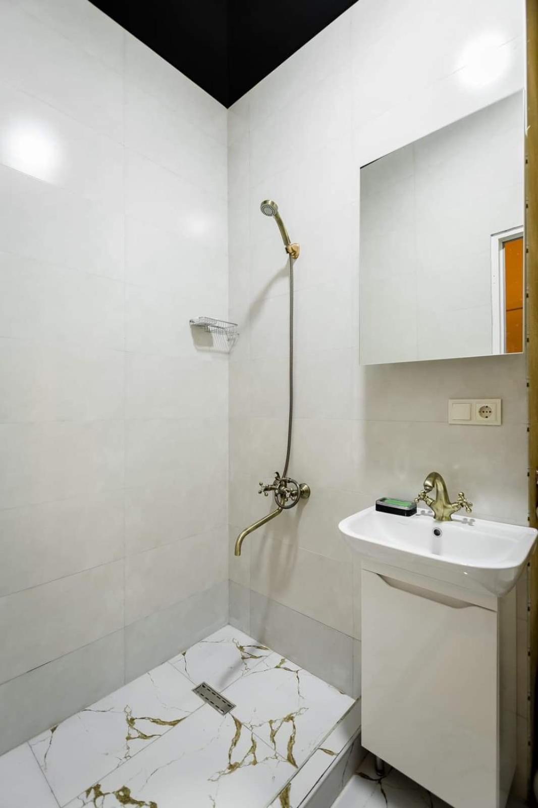 Nina'S Apartaments Tbilisi Exterior photo